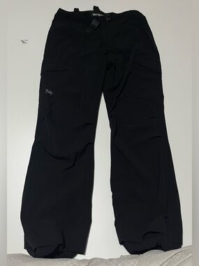 Arc'teryx Black Outdoor Softshell Pants Sz large women’s